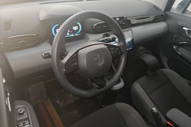 Used Leapmotor T03 2020 400 Lite Edition Center Console