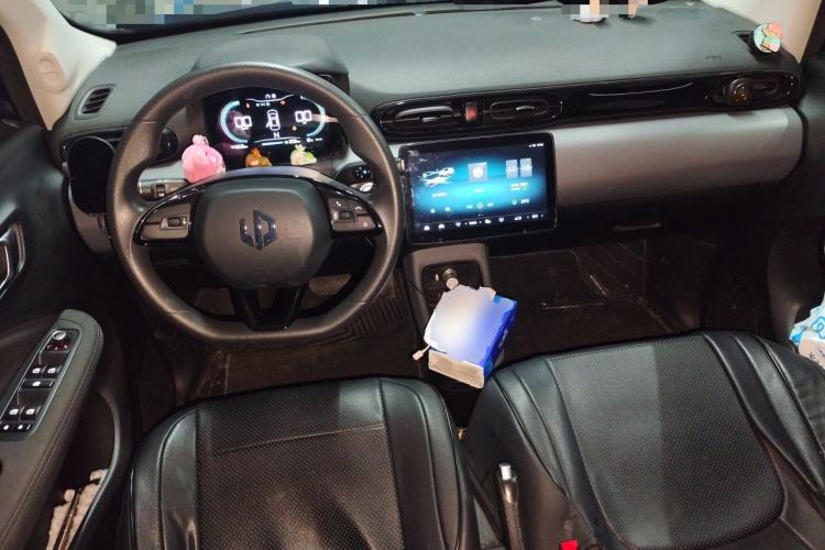 Used Leapmotor T03 2020 400 Lite Edition Center Console