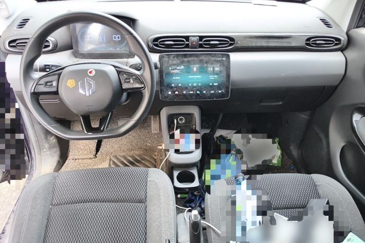 Used Leapmotor T03 2020 400 Lite Edition Center Console