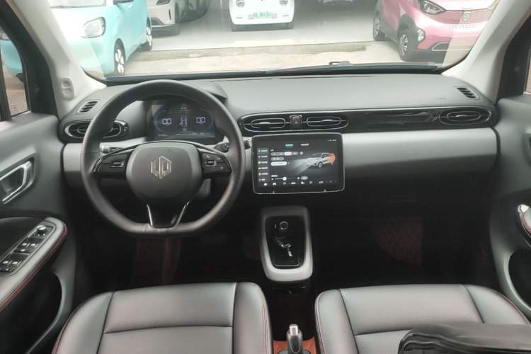 Used Leapmotor T03 2020 400 Lite Edition Center Console