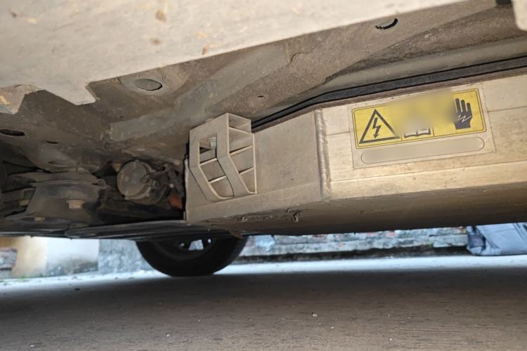 Used Leapmotor T03 2020 400 Standard Edition Chassis Front Left