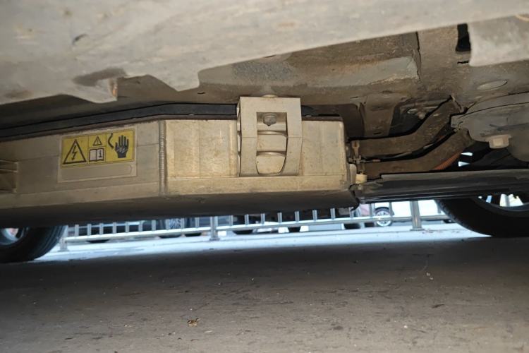 Used Leapmotor T03 2020 400 Standard Edition Chassis Front Right