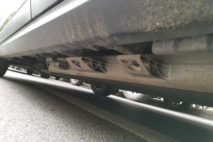 Used Leapmotor T03 2020 400 Luxury Edition Chassis Rear Left