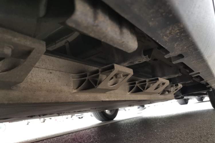 Used Leapmotor T03 2020 400 Luxury Edition Chassis Rear Right
