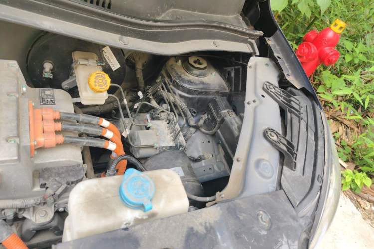 Used Leapmotor T03 2020 400 Luxury Edition Engine Bay Left