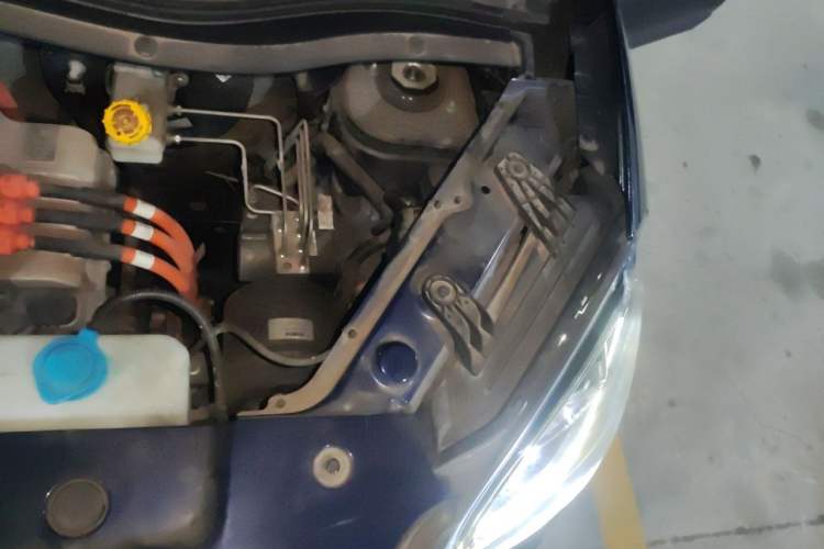 Used Leapmotor T03 2020 400 Lite Edition Engine Bay Left