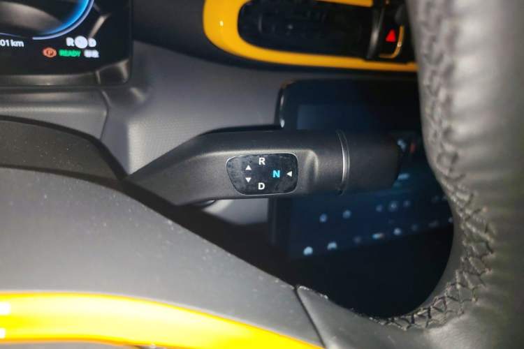 Used Leapmotor T03 2020 400 Luxury Edition Gear Lever