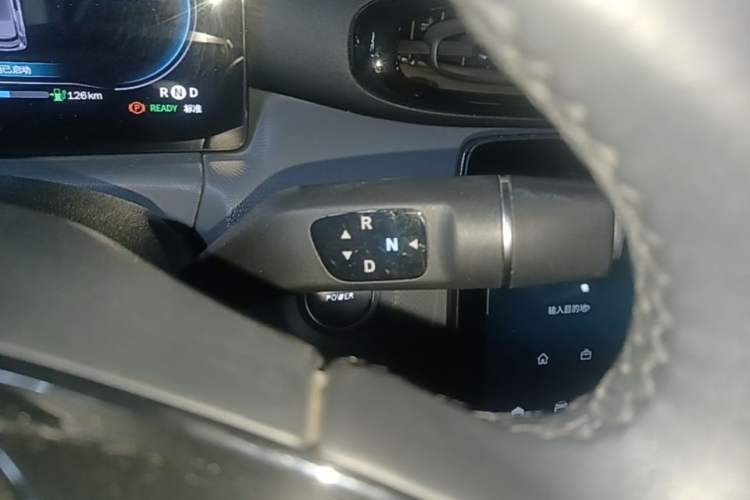 Used Leapmotor T03 2020 400 Luxury Edition Gear Lever