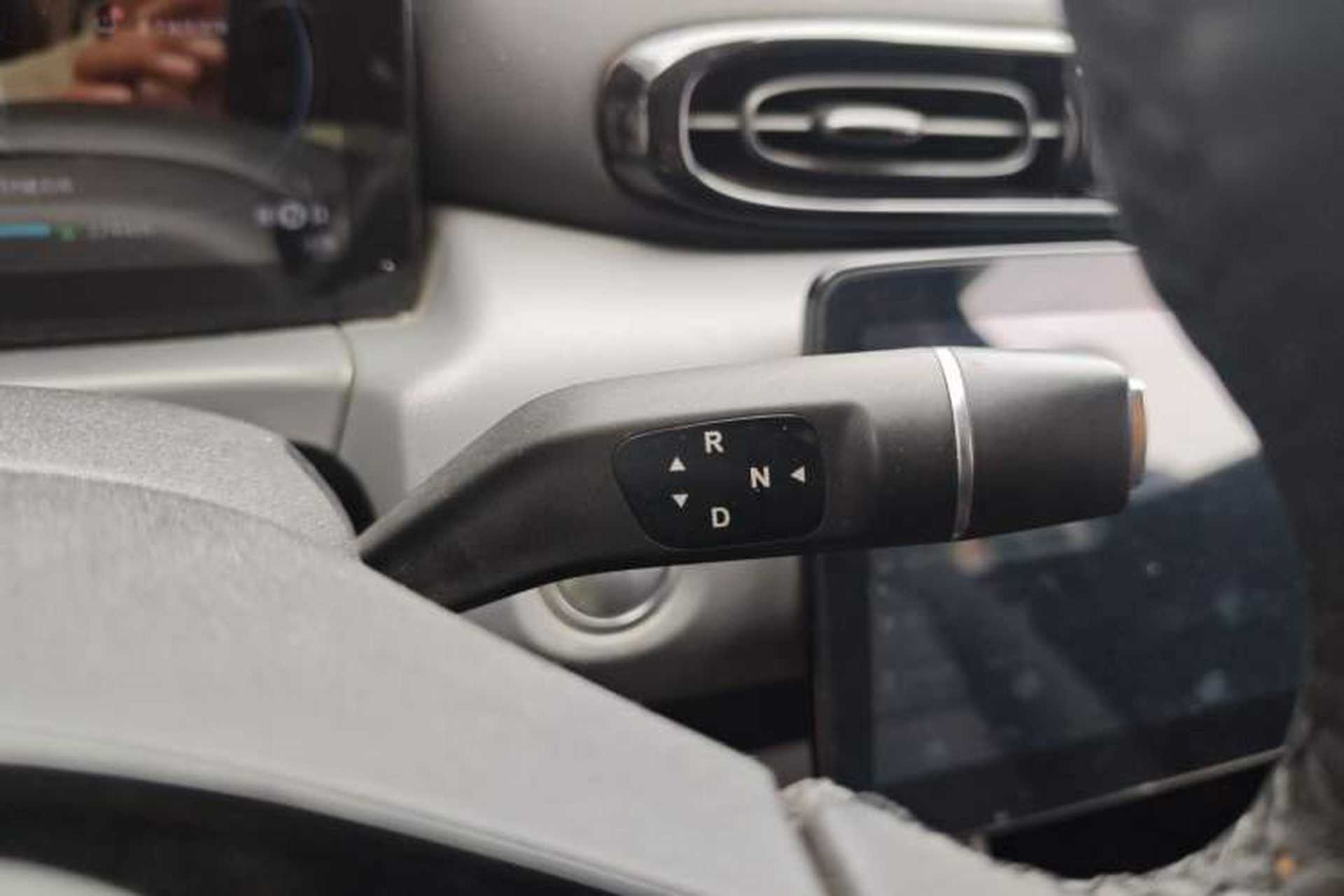 Used Leapmotor T03 2020 400 Luxury Edition Gear Lever