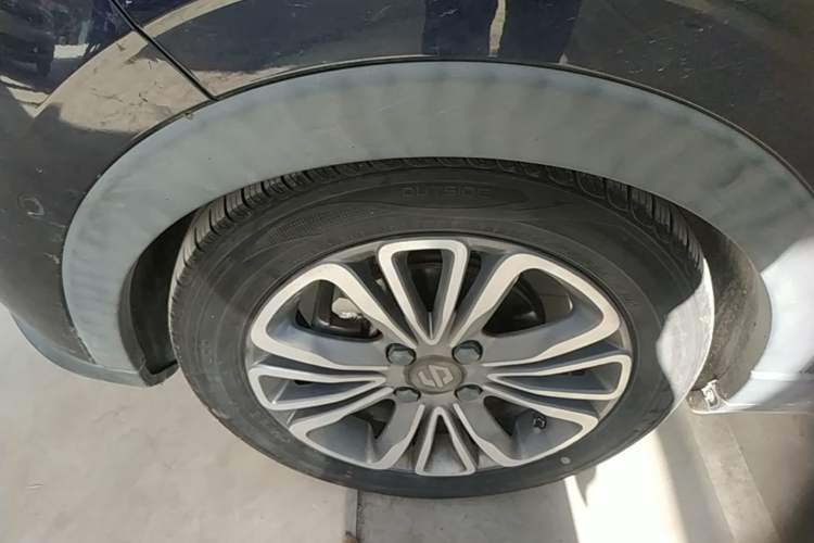 Used Leapmotor T03 2020 400 Luxury Edition Left Front Wheel Hub