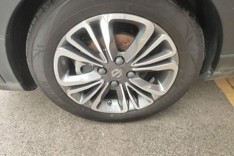 Used Leapmotor T03 2020 400 Lite Edition Left Front Wheel Hub