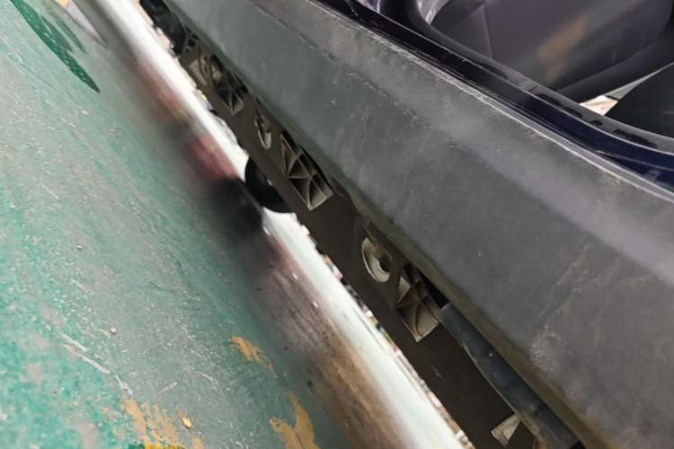 Used Leapmotor T03 2020 400 Luxury Edition Left Side Sill