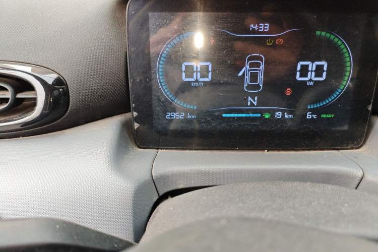Used Leapmotor T03 2020 400 Lite Edition Odometer Close Up