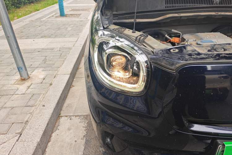 Used Leapmotor T03 2020 400 Luxury Edition Right Front Headlight