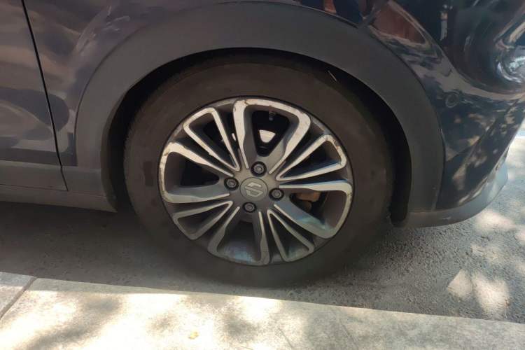 Used Leapmotor T03 2020 400 Luxury Edition Right Front Wheel Hub