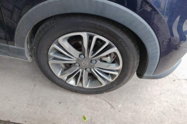 Used Leapmotor T03 2020 400 Luxury Edition Right Front Wheel Hub