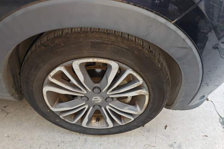 Used Leapmotor T03 2020 400 Standard Edition Right Front Wheel Hub