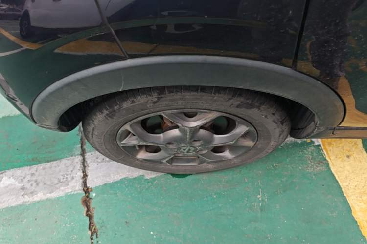 Used Leapmotor T03 2020 400 Luxury Edition Right Rear Wheel Hub