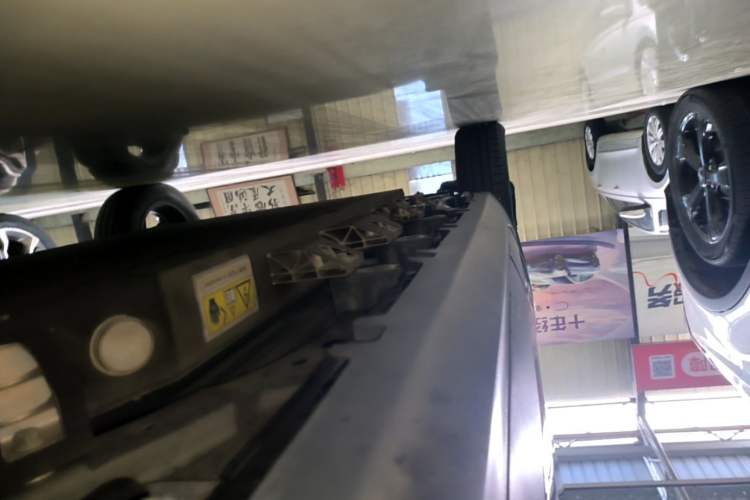Used Leapmotor T03 2020 400 Standard Edition Right Side Sill
