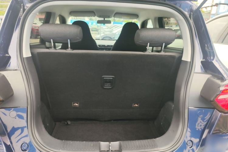 Used Leapmotor T03 2020 400 Lite Edition Trunk