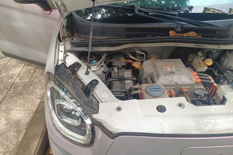 Used Leapmotor T03 2020 400 Lite Edition Engine Bay Right
