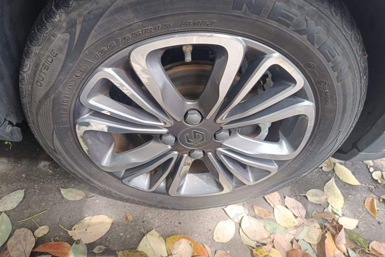 Used Leapmotor T03 2020 400 Lite Edition Right Front Wheel Hub