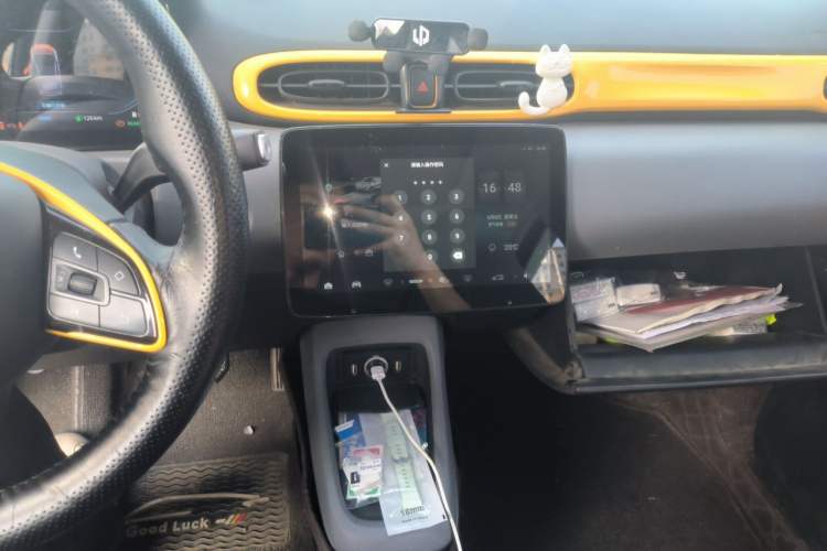 Used Leapmotor T03 2020 400 Luxury Edition Audio And AC Panel