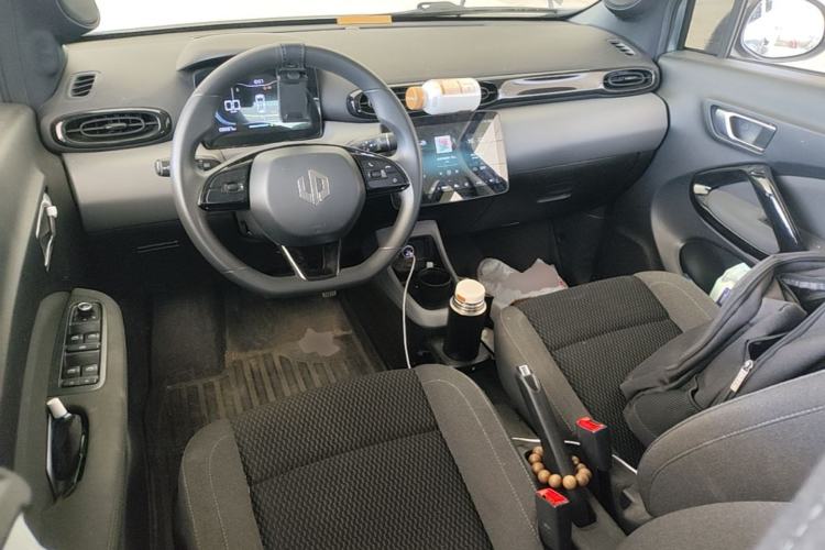 Used Leapmotor T03 2020 400 Lite Edition Center Console