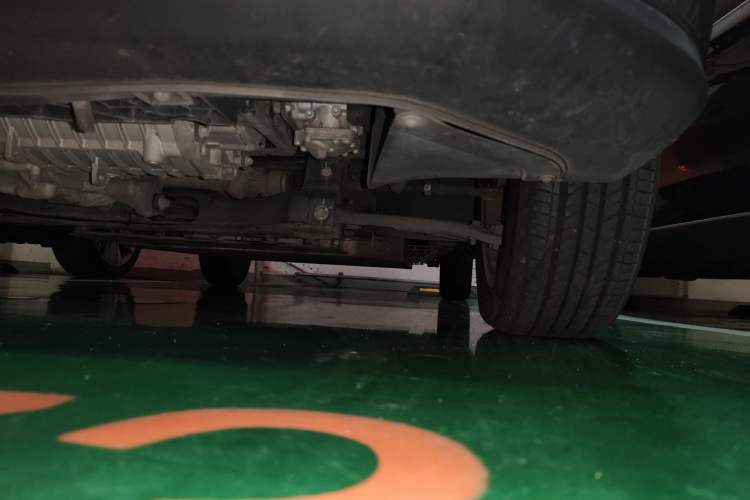 Used Leapmotor T03 2020 400 Standard Edition Chassis Front Left