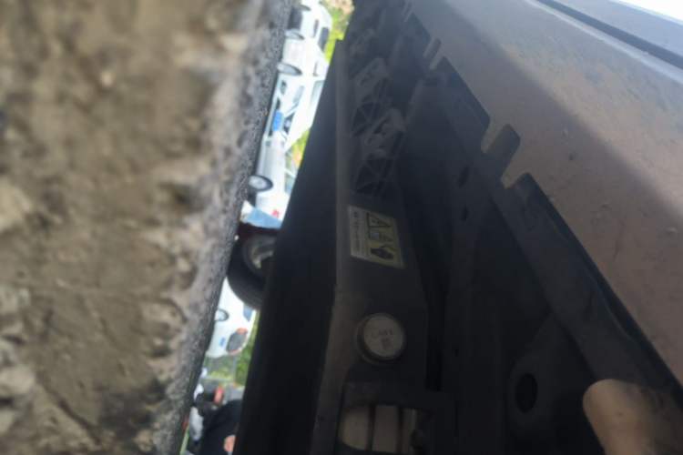 Used Leapmotor T03 2020 400 Luxury Edition Chassis Front Right