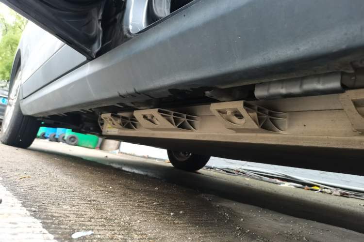 Used Leapmotor T03 2020 400 Lite Edition Chassis Rear Left