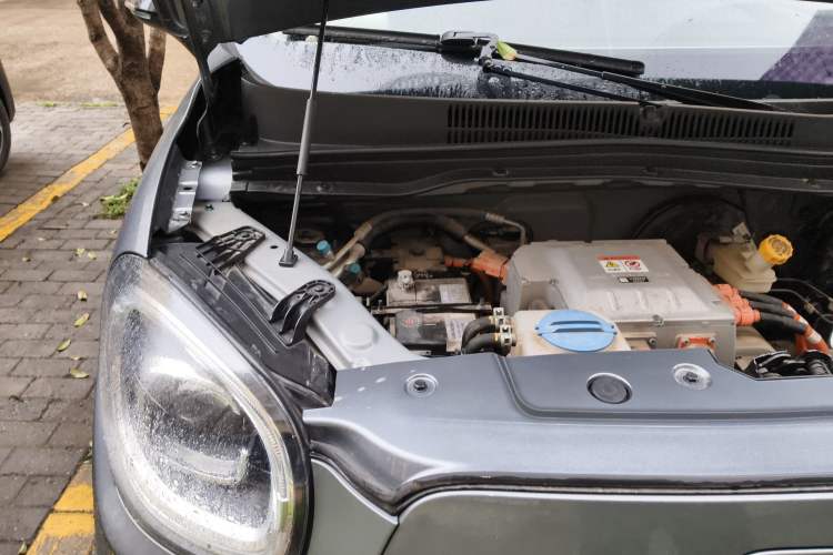 Used Leapmotor T03 2020 400 Lite Edition Engine Bay Right