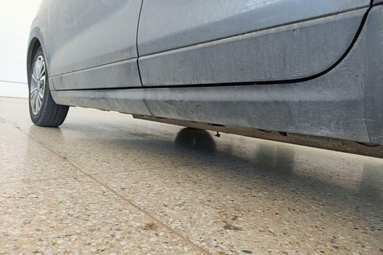 Used Leapmotor T03 2020 400 Lite Edition Left Side Sill