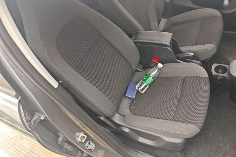 Used Leapmotor T03 2020 400 Standard Edition Right Front Seat