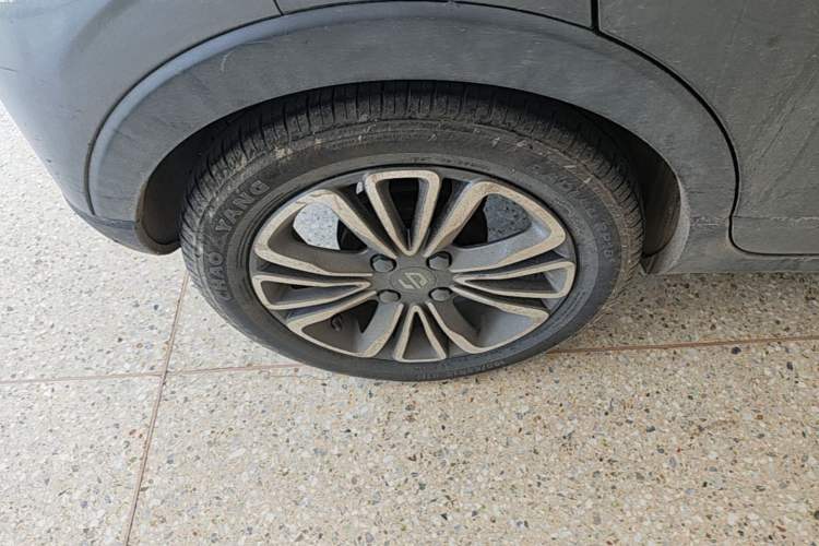 Used Leapmotor T03 2020 400 Lite Edition Right Rear Wheel Hub
