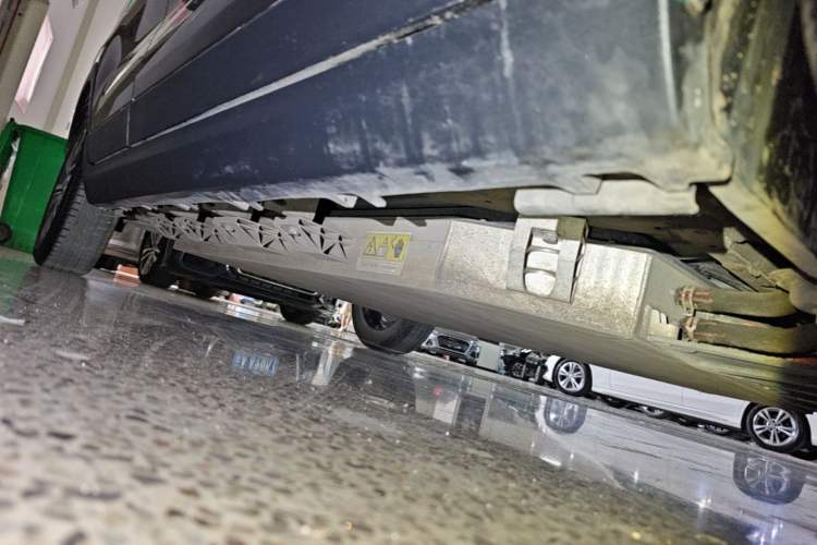 Used Leapmotor T03 2020 400 Luxury Edition Right Side Sill