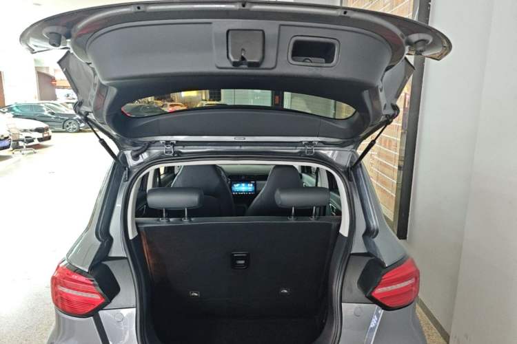 Used Leapmotor T03 2020 400 Luxury Edition Trunk