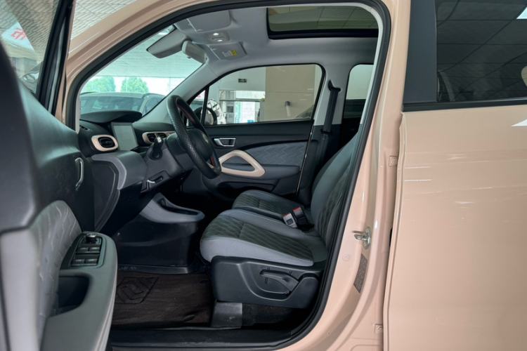 Used Leapmotor T03 2020 400 Luxury Edition Interior 2
