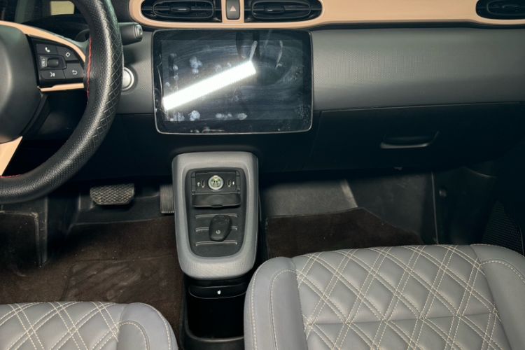 Used Leapmotor T03 2020 400 Luxury Edition Interior 9