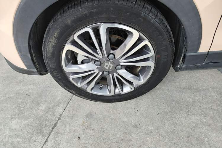 Used Leapmotor T03 2020 400 Lite Edition Left Front Wheel Hub