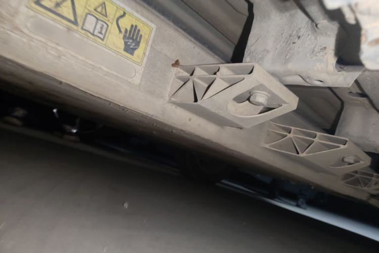 Used Leapmotor T03 2020 400 Luxury Edition Chassis Front Left