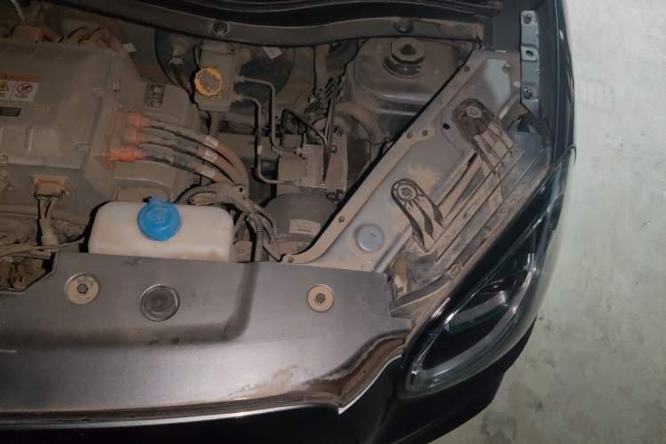 Used Leapmotor T03 2020 400 Luxury Edition Engine Bay Left