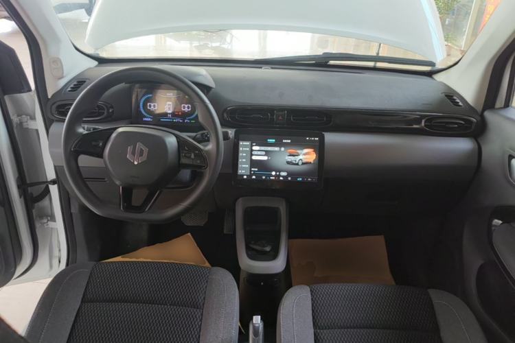 Used Leapmotor T03 2020 400 Lite Edition Center Console