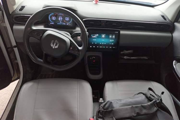 Used Leapmotor T03 2020 400 Lite Edition Center Console