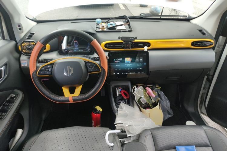 Used Leapmotor T03 2020 400 Luxury Edition Center Console