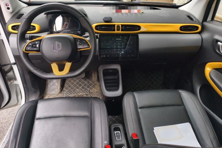 Used Leapmotor T03 2020 400 Luxury Edition Center Console