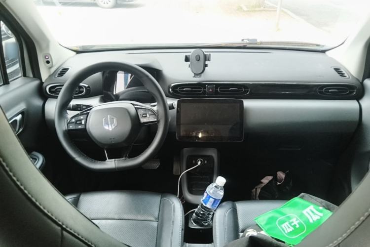 Used Leapmotor T03 2020 400 Luxury Edition Center Console