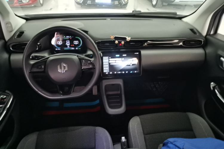Used Leapmotor T03 2020 400 Lite Edition Center Console