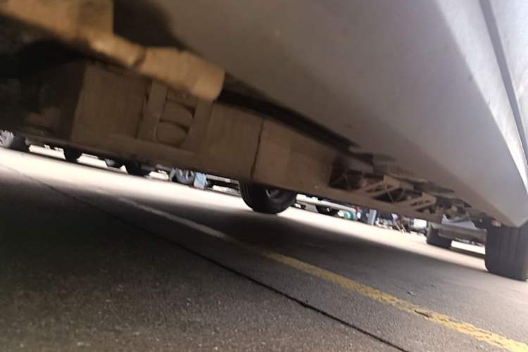 Used Leapmotor T03 2020 400 Luxury Edition Chassis Front Left