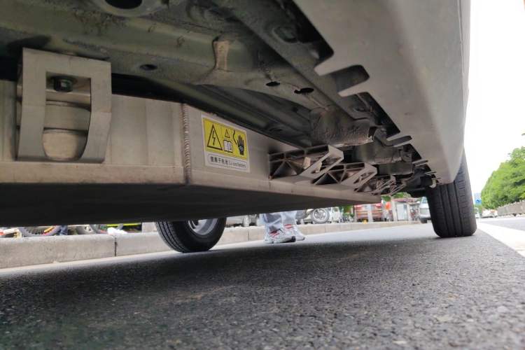 Used Leapmotor T03 2020 400 Lite Edition Chassis Front Left